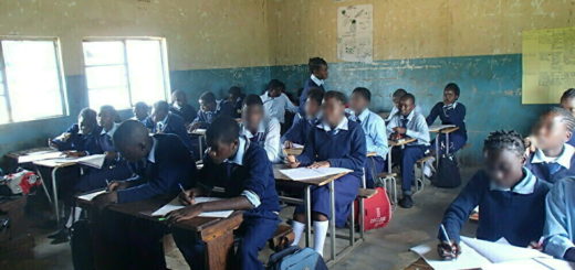 Africa Zambia school ザンビア　教師　学校